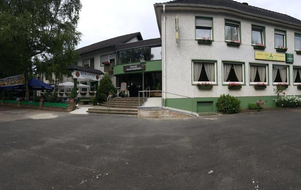 Отель Zur Eiche Оверат Экстерьер фото